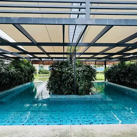 D'Puncak Trefoil Setia Alam Apartment Exterior photo