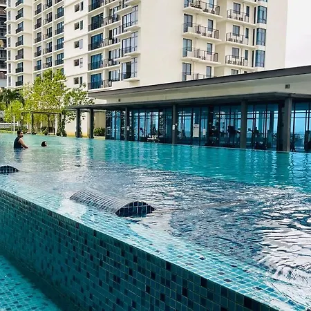 D'Puncak Trefoil Setia Alam Apartment Exterior photo